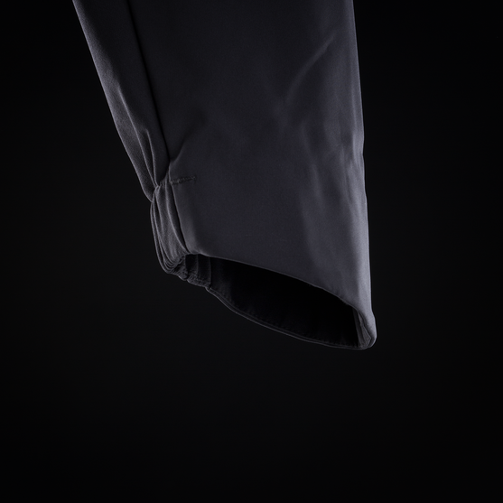 Pre-shaped sleeves